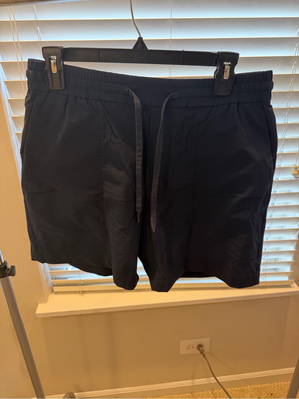 lululemon athletica Men's Black Athletic Drawstring Shorts
